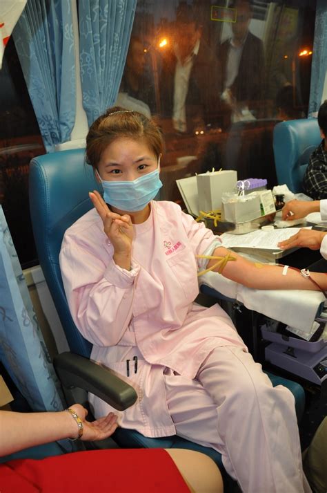 临沂丽人医院52人献血表爱心 - 新闻动态 - 临沂市中心血站