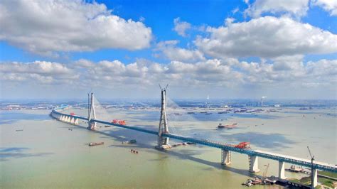 是时候展示跨界实力了！在建沪通大桥的“建桥国家队”，又去如东建海上风电了_荔枝网新闻