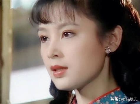 陈红在《三国演义》中饰演貂蝉，倾国倾城的美貌，网友：太惊艳