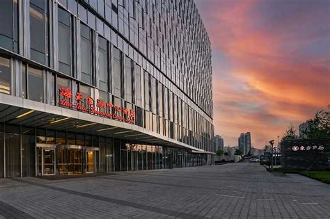 江北嘴国际金融中心A-ONE引入世界奢华五星酒店，打造国际化地标建筑|界面新闻