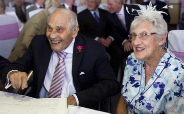 103岁娶91岁：已相恋27年创世界纪录（图）|103岁娶|91岁-滚动读报-川北在线