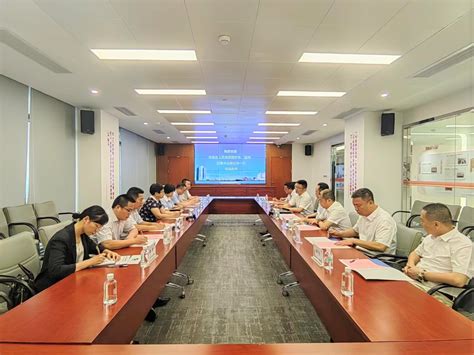 广西河池市副市长、宜州区委书记翟红玲一行到广州发展新能源公司考察调研