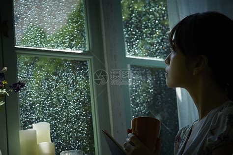 ˇ叶舒华 _窗外下着大雨，你没看我，我没看… - 高清图片，堆糖，美图壁纸兴趣社区