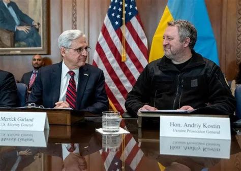 美国首次将没收自俄寡头资金转交给乌！乌：感谢，将用于重建乌克兰 | 每经网