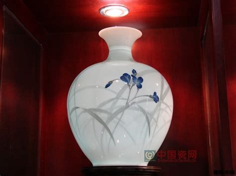 中国收藏网---新闻中心--醴陵瓷分水工艺精：一年价格涨幅超两成(（图）