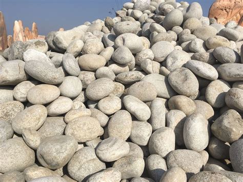 大小型鹅卵石批发 鹅卵石产地 鹅卵石一手货源 鹅卵石景观工程-阿里巴巴