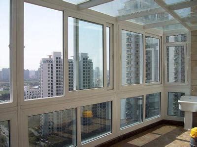 断桥铝门窗阳台效果图，看看有你喜欢的样式不？_买门窗上易窗网