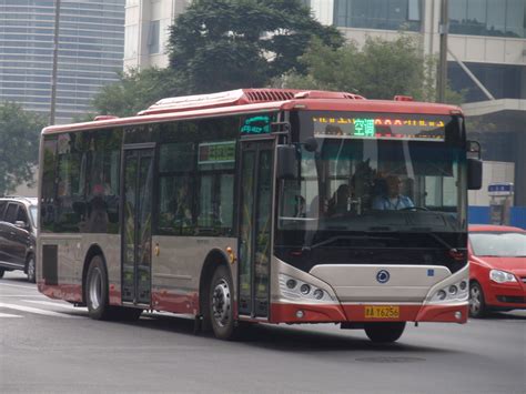天津公交车有的安装两个刷卡机，该刷哪一个？看好了|刷卡机|经济损失|爆料_新浪新闻