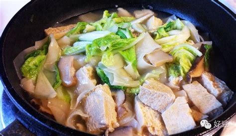 【白菜豆腐汤的做法步骤图，白菜豆腐汤怎么做好吃】下厨房用户_muk4_下厨房