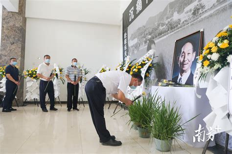 袁隆平同志遗体送别仪式在长沙举行 - 10号楼 - 新湖南