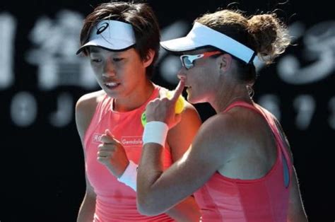 澳网女双张帅组合2-0挑落卫冕冠军 首夺大满贯冠军成金花第六人