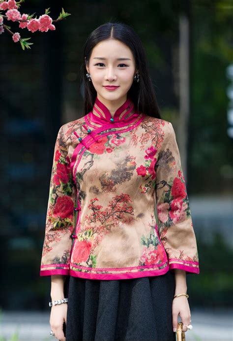 复古风唐装图片女生头像