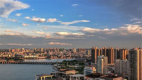 湖南省永州市冷水滩区城市蝶变：建好城市 让生活更美好