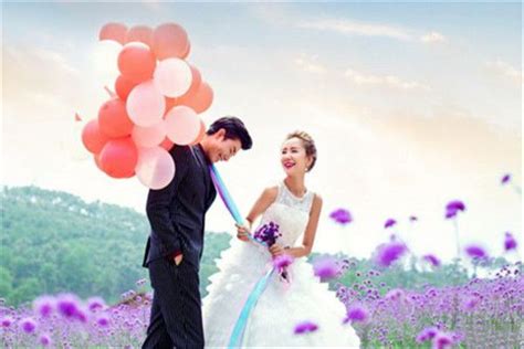 朋友圈宣布结婚的句子 - 中国婚博会官网