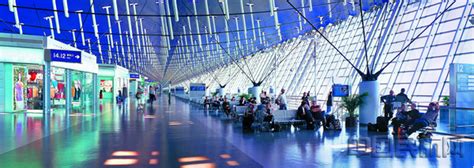 明天起，上海浦东机场和虹桥机场增开北京大兴机场航线_手机新浪网