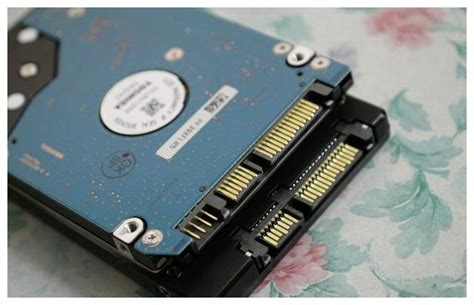 拆解SSHD硬盘，电路板（Seagate Laptop Thin SSHD 500GB） - 拆机乐园 数码之家