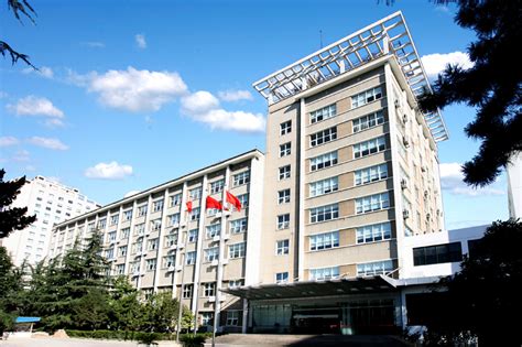 政府机关单位办公大楼建筑效果图PSD分层素材免费下载_红动中国