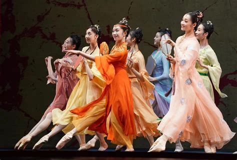 舞剧《红楼梦》：芭蕾舞出古典意蕴-忻州在线 忻州新闻 忻州日报网 忻州新闻网