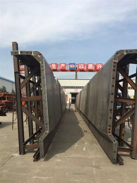 盖梁钢模板的8大特点要求——郑州钢模板厂家提供