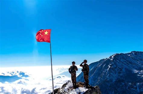 国防生的宣誓 - 中国军网