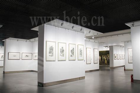 上海美术学院的历史不妨上溯至1864年徐家汇土山湾画馆时期 | 冯远