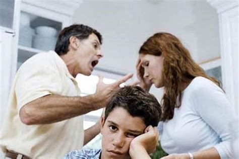 儿女离婚吵架怎么劝说他,父母课堂:孩子吵架怎么办_法律律师咨询
