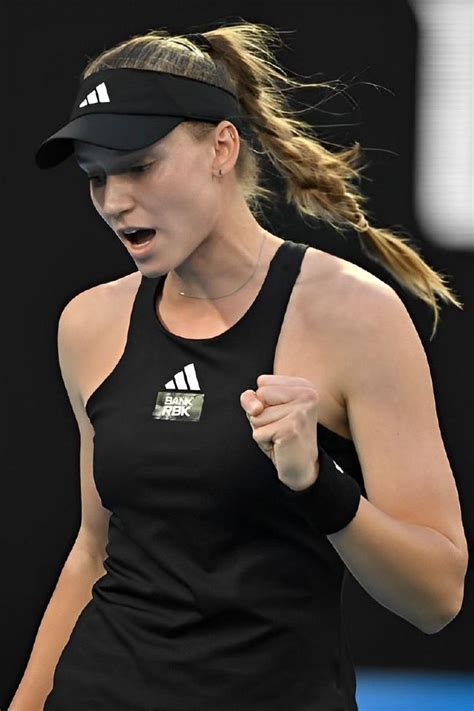 莱巴金娜2-0阿扎 再赢大满贯冠军进澳网女单决赛_手机新浪网