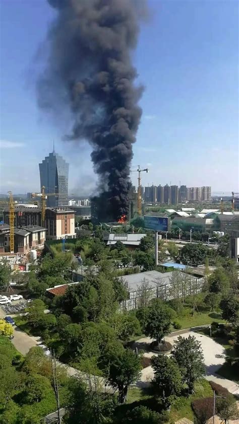 临桂一处在建工地发生起火，所幸无人伤亡-桂林生活网新闻中心