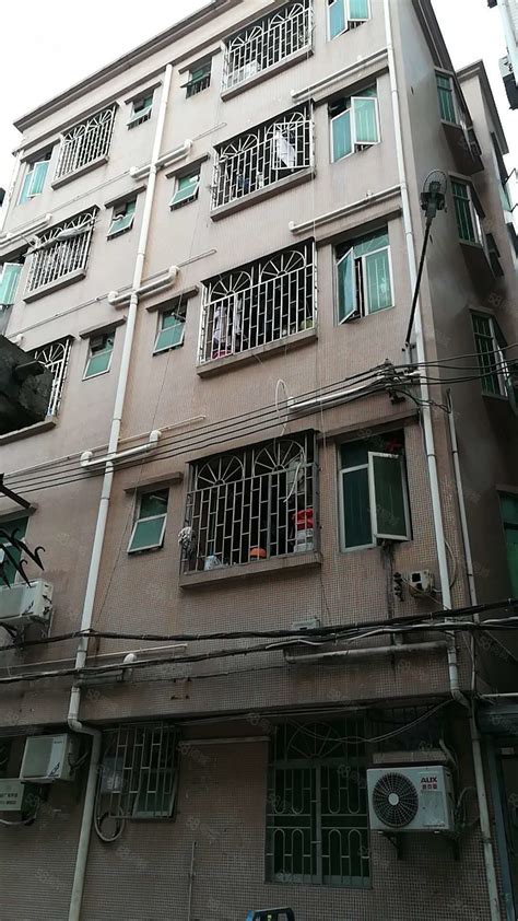 香港租房价格 、 这是港府的出租公屋，套内面积14.05……