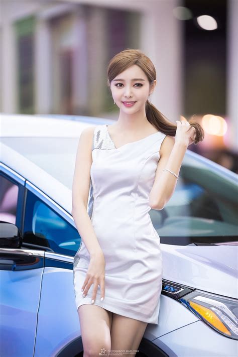 韩国美女车模妩媚妖娆户外摄影诱人图片|陕西车市网