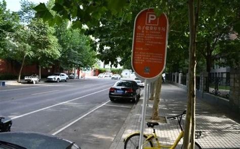北京交警：路侧违章停车将有短信提醒挪车 人性化执法_易车