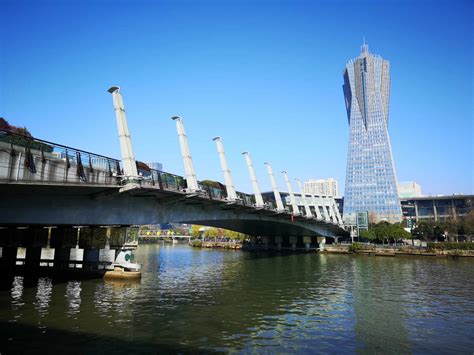 浙江环球中心170米成杭州第一高楼 新晋西湖新地标建筑