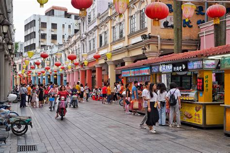 深圳城市的原点-深圳东门步行街