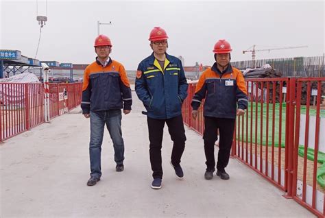 中煤第六十八工程有限公司 公司要闻 王华到基层项目部检查指导工作