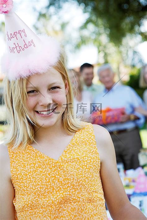 温柔生日帽女生头像