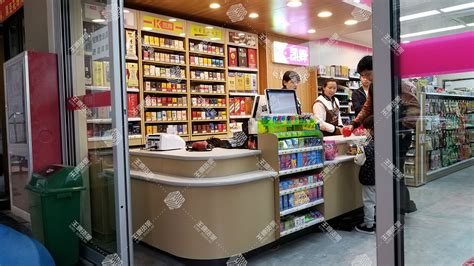 凯辉便利店-广东王派货架有限公司
