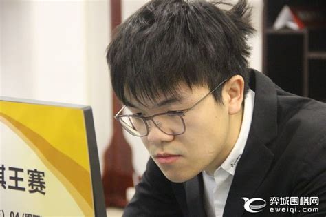 申旻埈：努力赢得更多冠军 柯洁：自己实力有不足 - LG杯 - 弈城围棋网