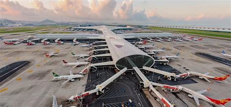 锡林浩特机场开展登机桥月度检查工作 - 中国民用航空网