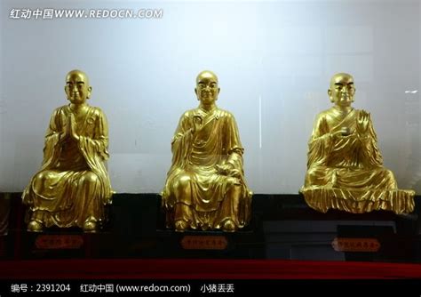 三尊金身罗汉雕像高清图片下载_红动中国