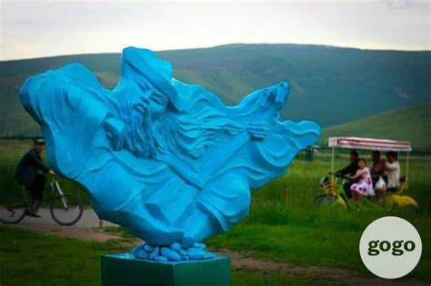 【走进蒙古】乌兰巴托公园里的那些有趣的雕塑雕像-内蒙古元素 ...