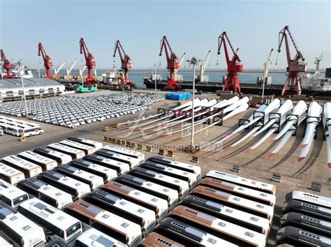 江苏连云港：港口外贸出口按下加速键-人民图片网
