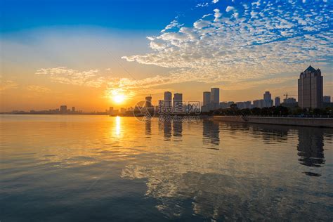 美丽的海湾城市风景4K壁纸-千叶网
