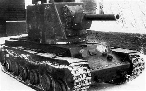 口径即是正义，苏联的坦克凭一己之力挡住德军装甲师48小时