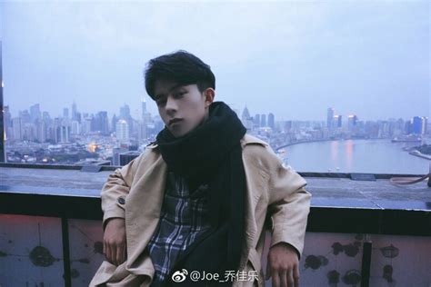 乔乐的图片