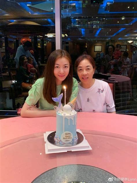 熊黛林生日祝福图片