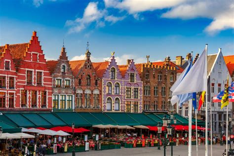 比利时布鲁日是欧洲中世纪风格保存最完好的小镇之一|中世纪|布鲁日|比利时_新浪新闻