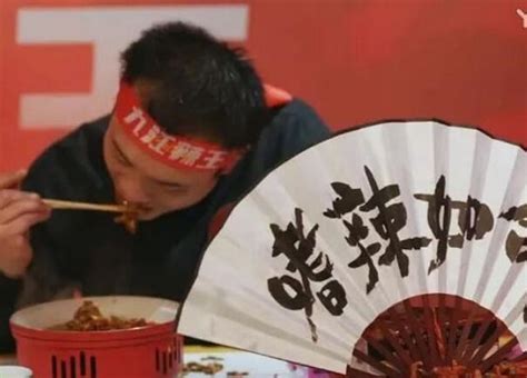 《江湖菜馆》第三季今日上线，18位大厨品味18道特色江湖菜_手机新浪网