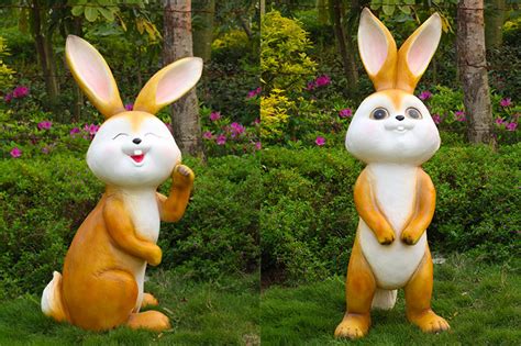 玻璃钢卡通小兔子雕塑户外园林景观小品花园仿真动物摆件庭院装饰-阿里巴巴