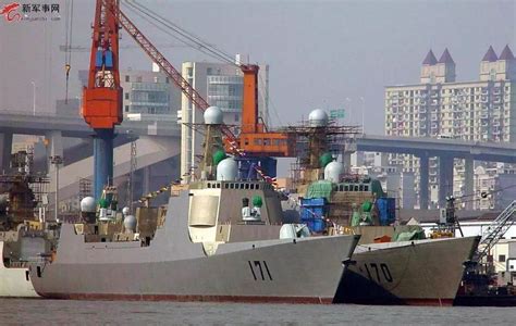 其实不想抢风头！我海军052C西安舰在俄被群众围观——上海热线军事频道