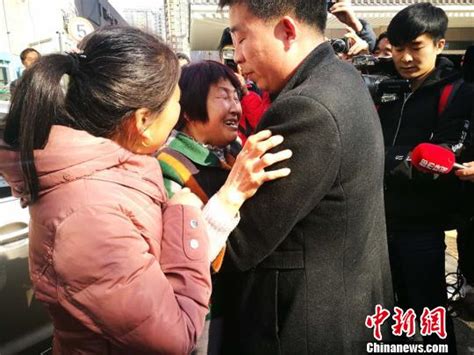 太好哭了！打拐妈妈找到的第30个孩子是自己儿子……_长江云 - 湖北网络广播电视台官方网站